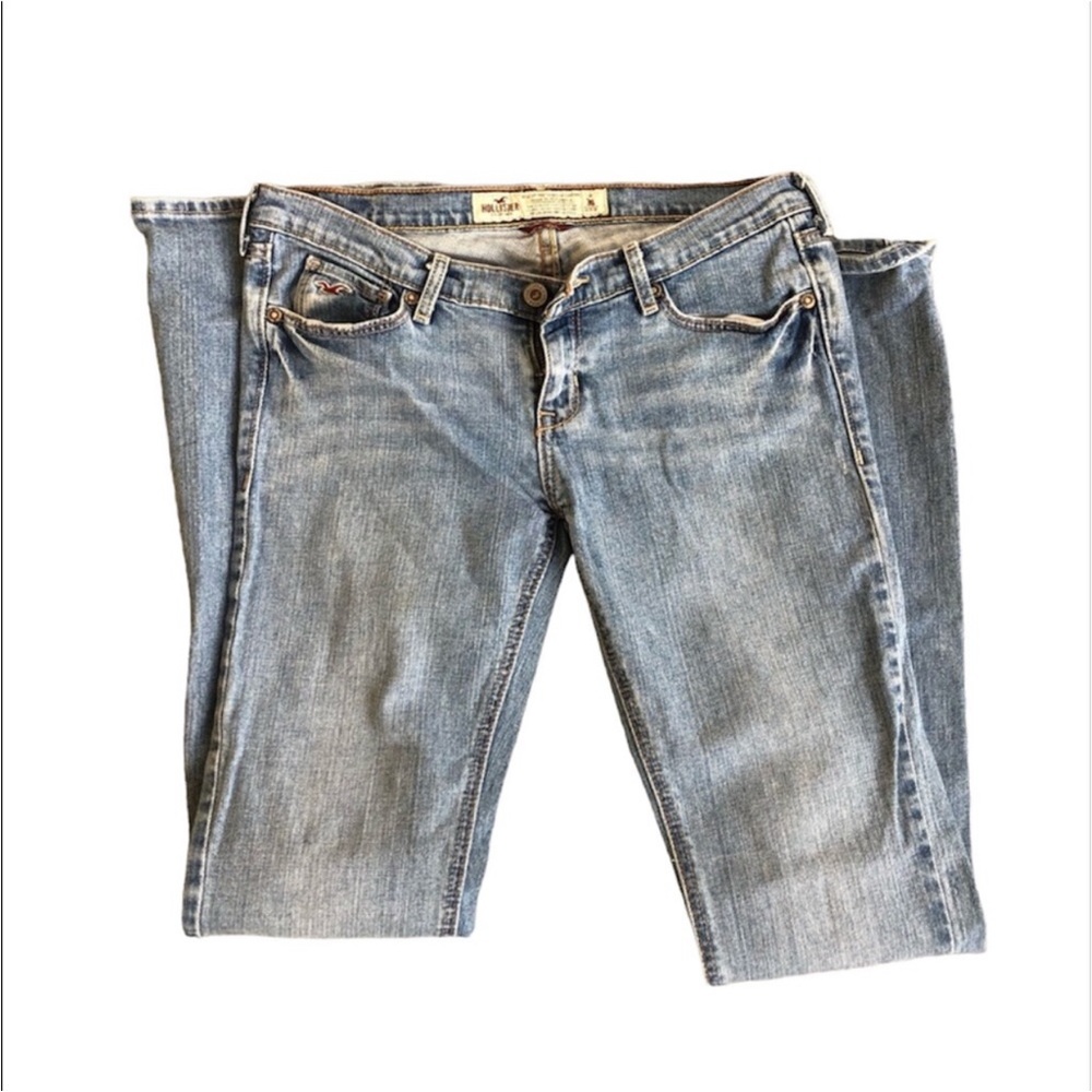 Vintage Hollister low rise jeans.